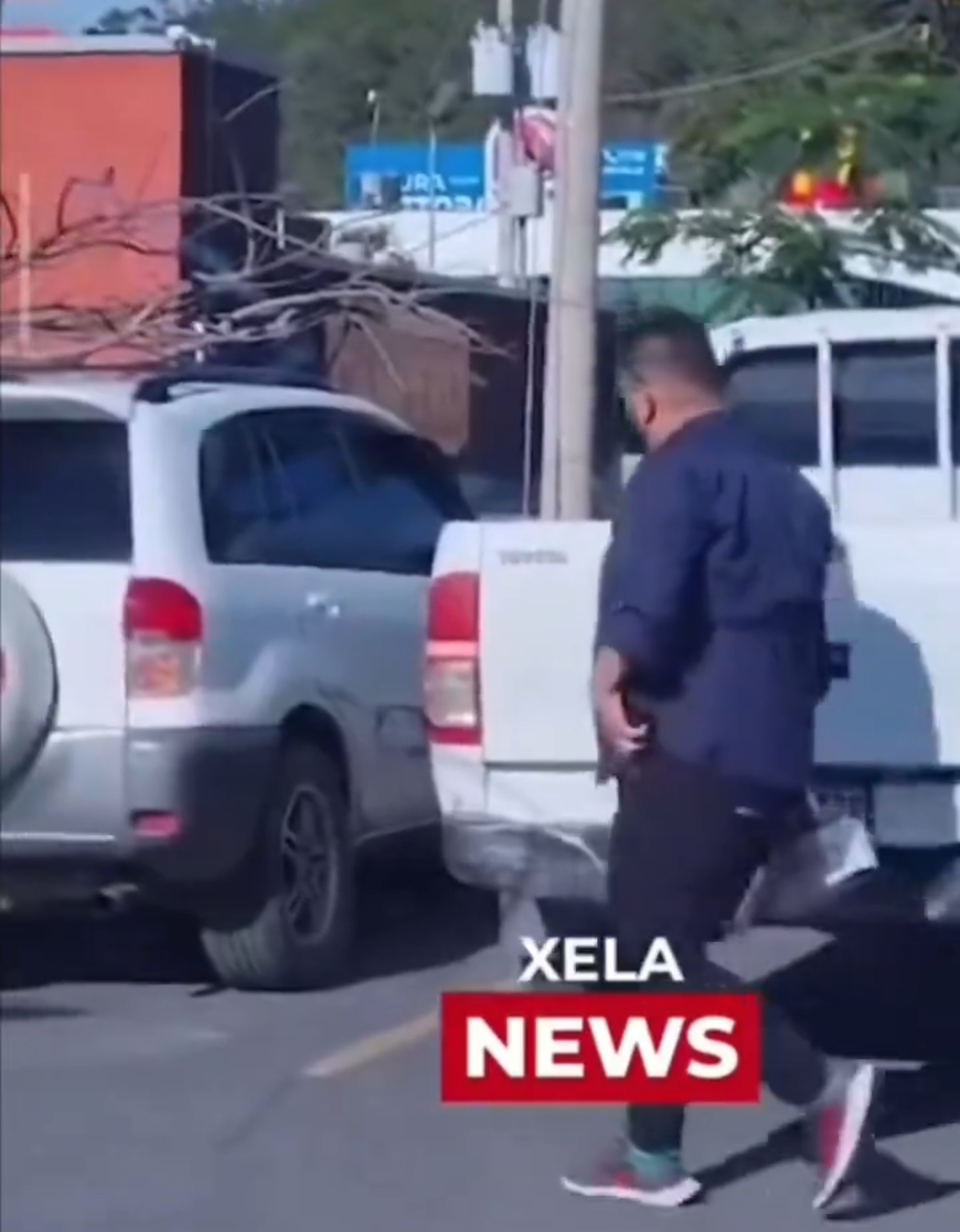 EMPLEADO PUBLICO FUE CAPTADO HACIENDO USO INDEBIDO DE UN VEHÍCULO OFICIAL